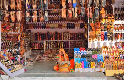 mumbai shoe market